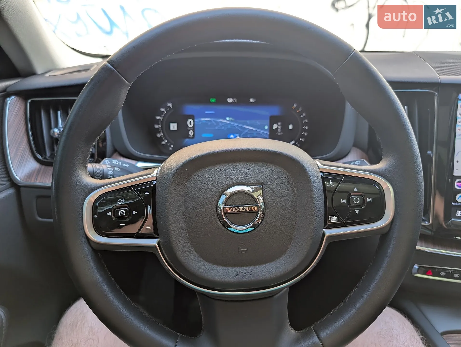 2023 Volvo XC60 - мініатюра 13