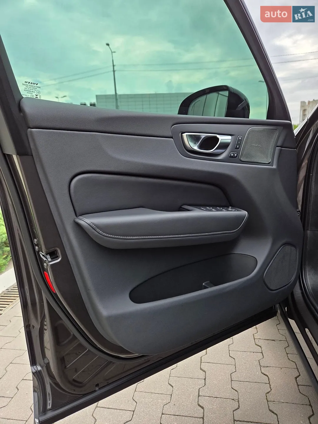 2024 Volvo XC60 - мініатюра 12