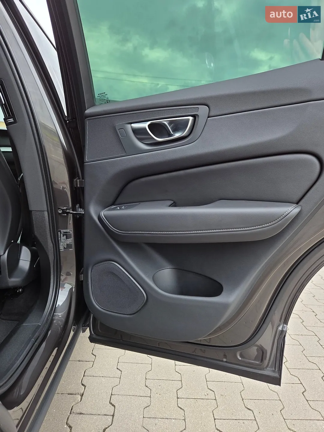 2024 Volvo XC60 - мініатюра 16
