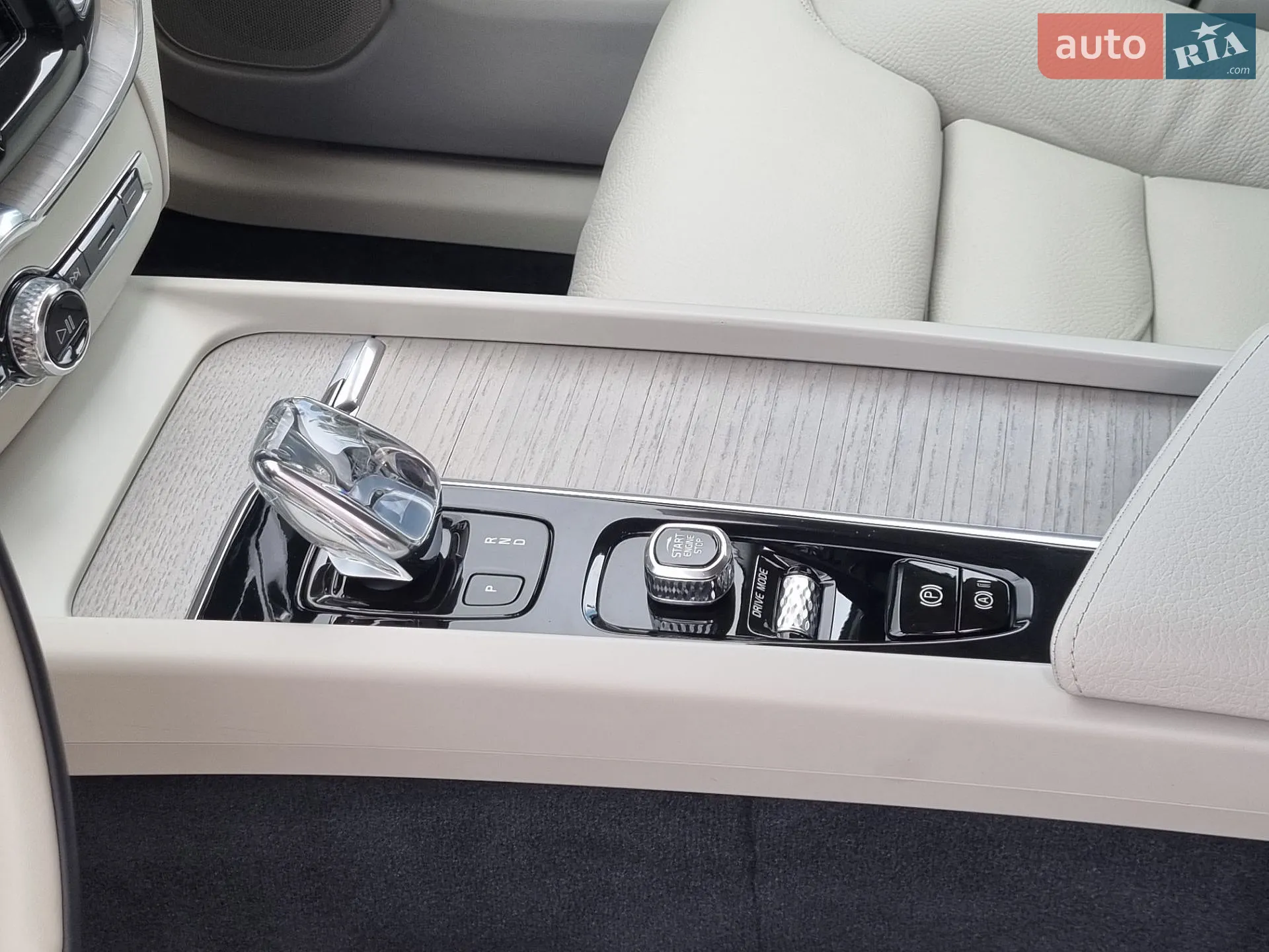 2021 Volvo XC60 - мініатюра 47