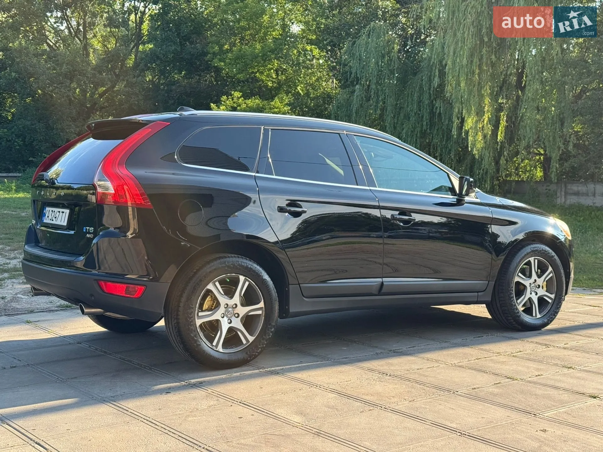 VOLVO XC60 2011 VIN YV4902DZ4B2185458 фото оголошення 4 з 61