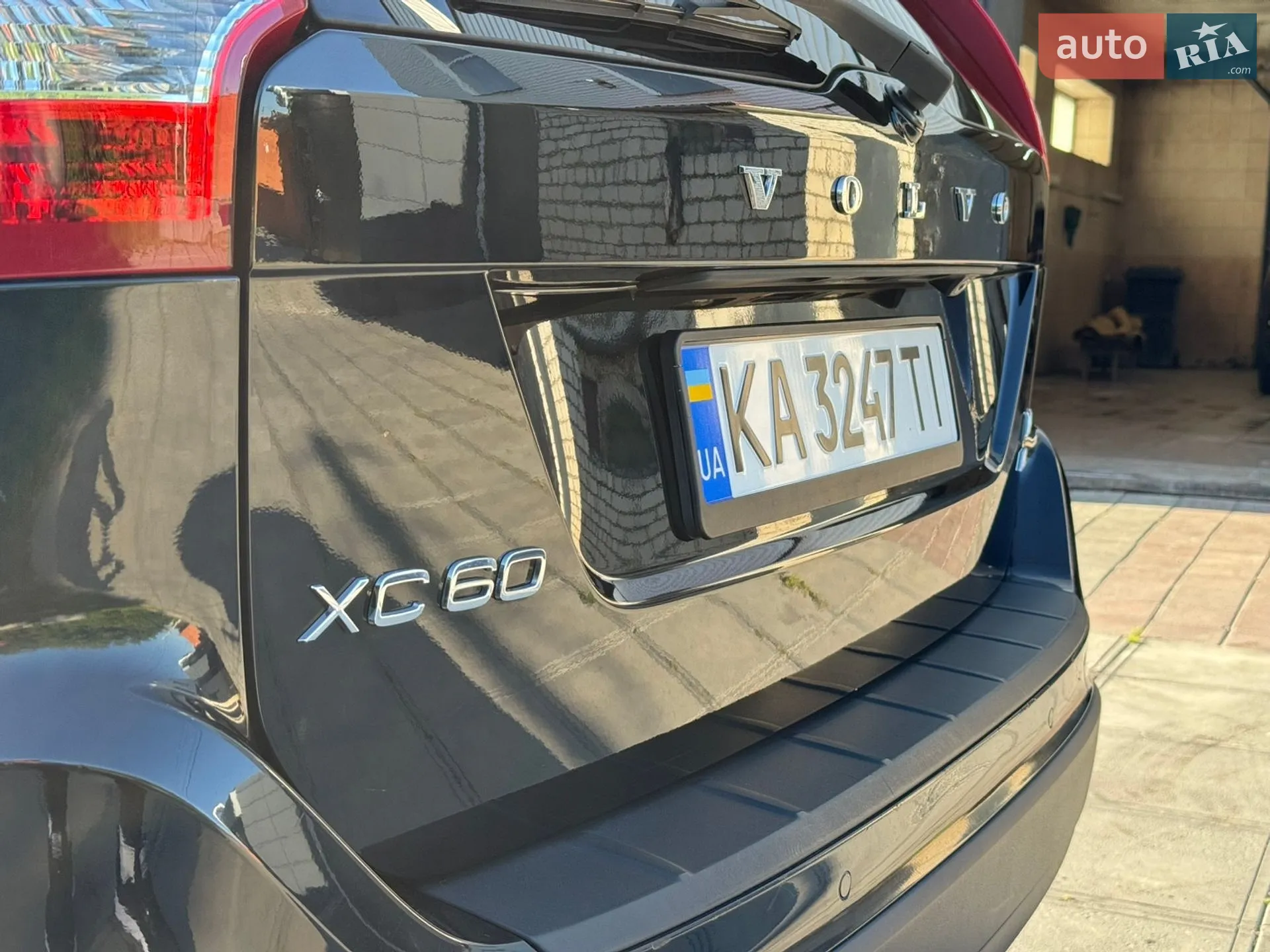 VOLVO XC60 2011 VIN YV4902DZ4B2185458 фото оголошення 9 з 61