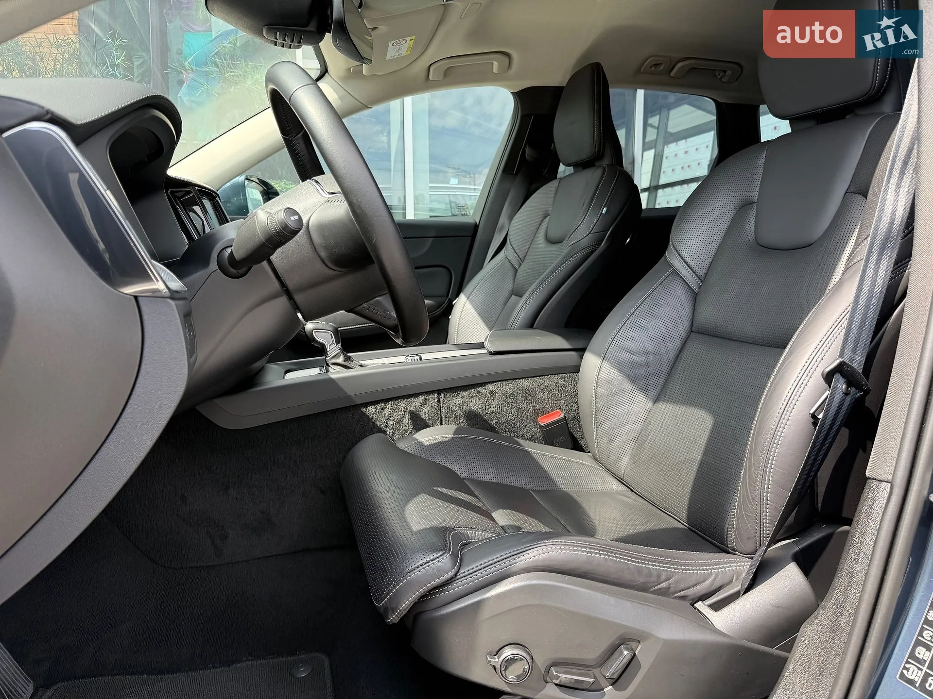 2019 Volvo XC60 - мініатюра 11