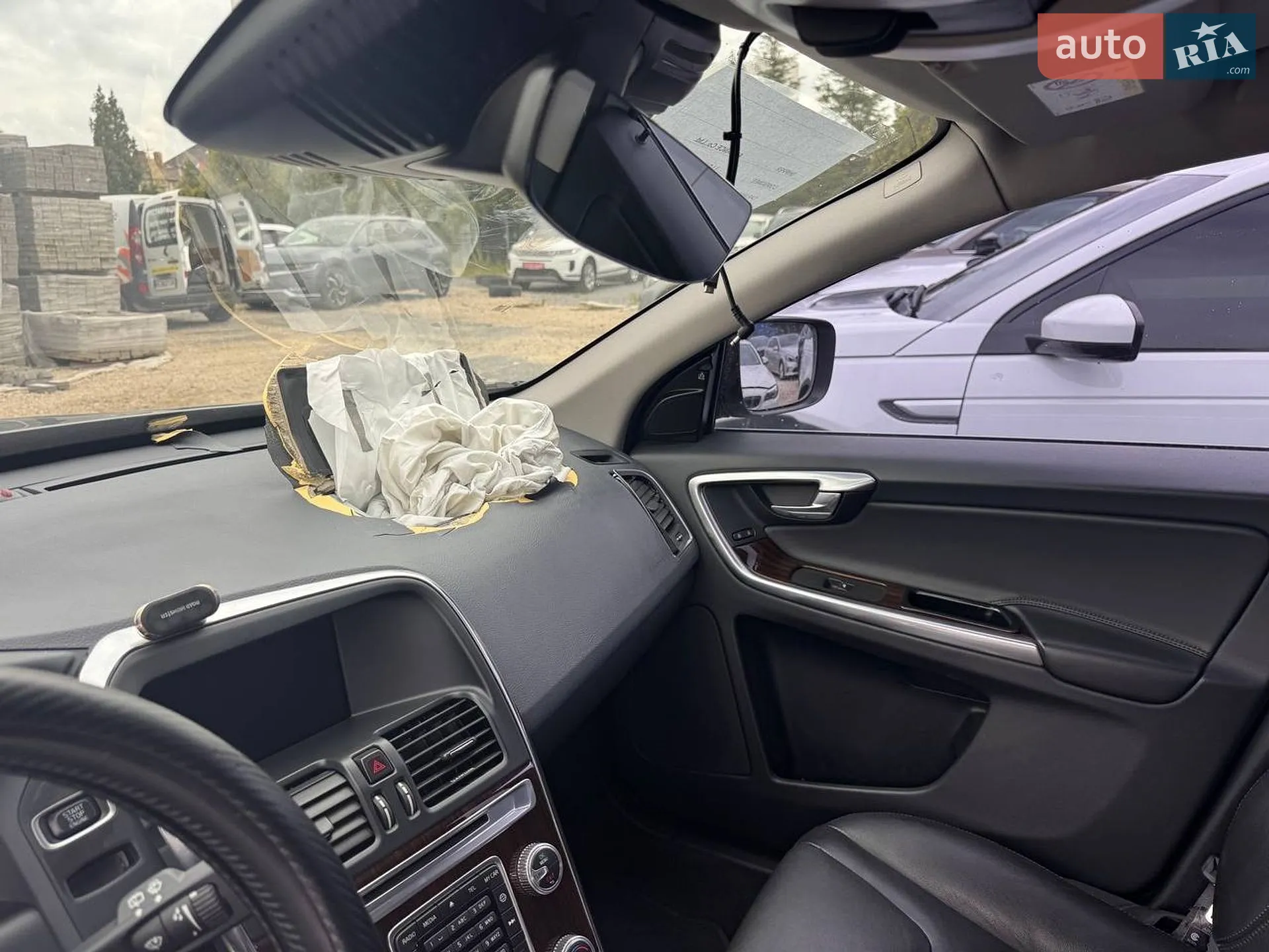 2017 Volvo XC60 - мініатюра 14