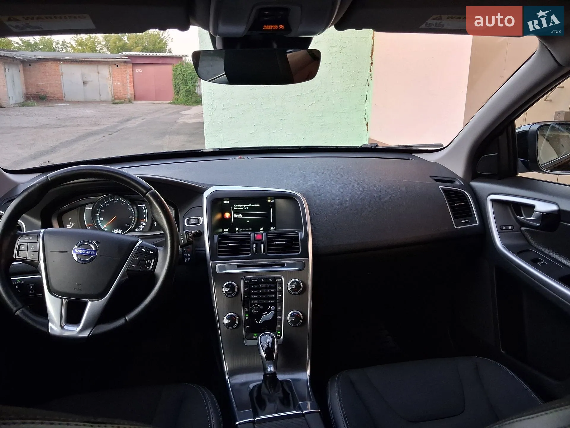 2016 Volvo XC60 - мініатюра 14