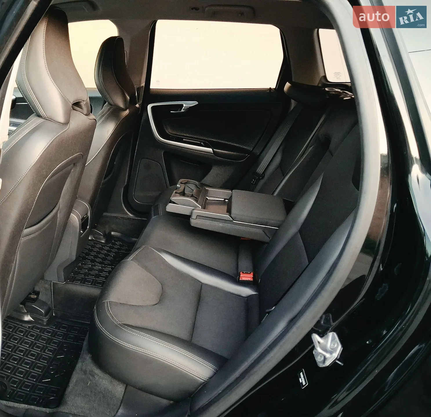 2016 Volvo XC60 - мініатюра 25