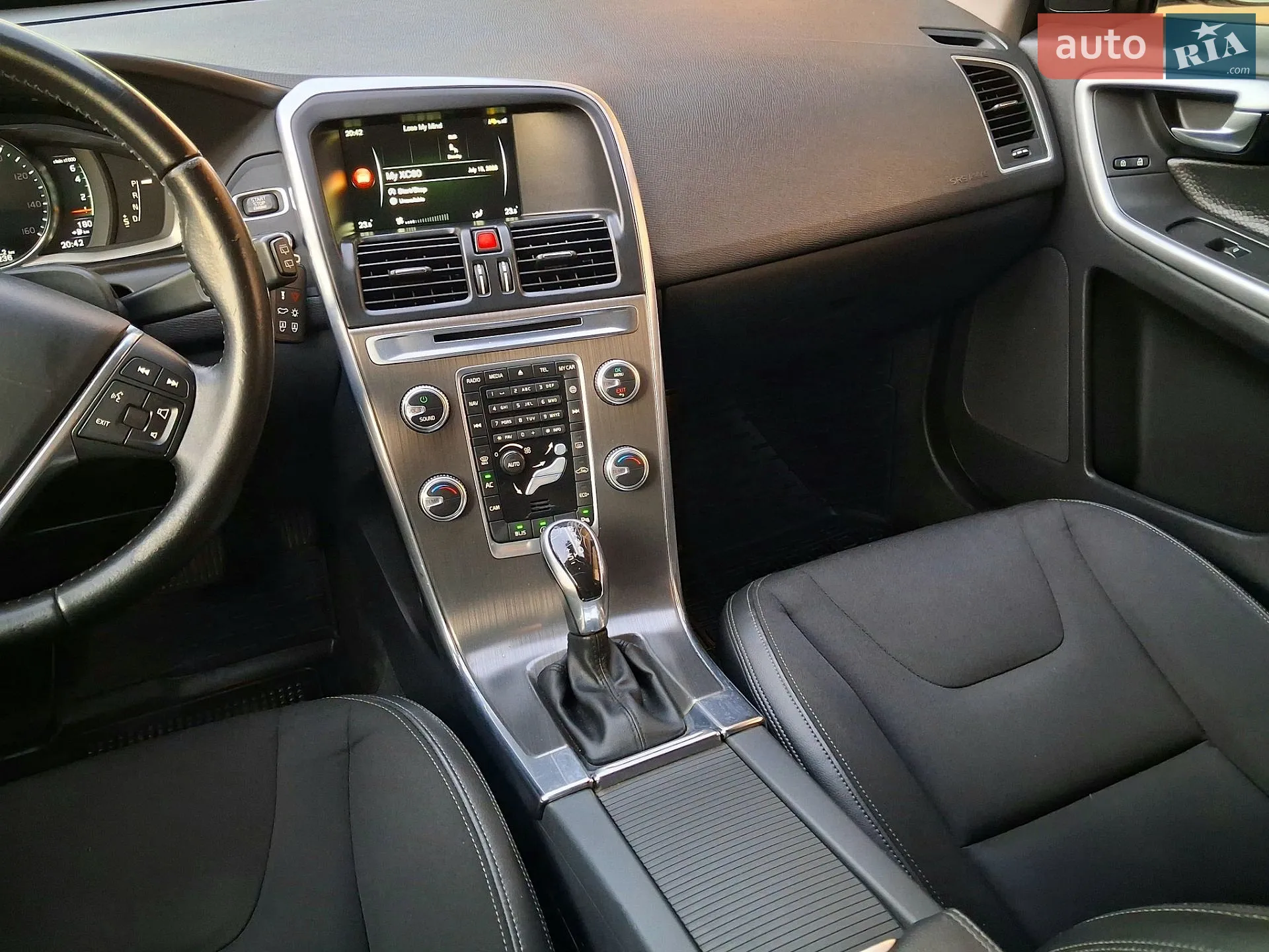 2016 Volvo XC60 - мініатюра 28