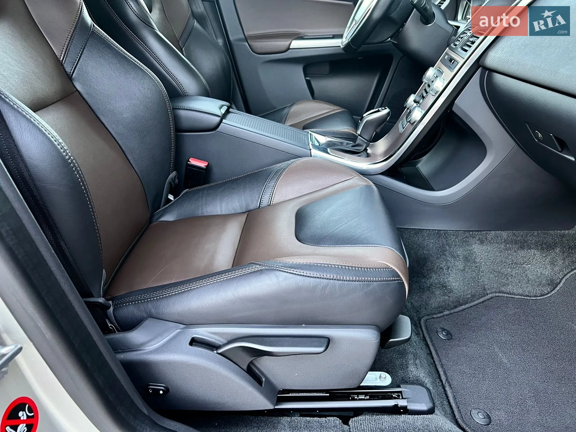 2017 Volvo XC60 - мініатюра 42
