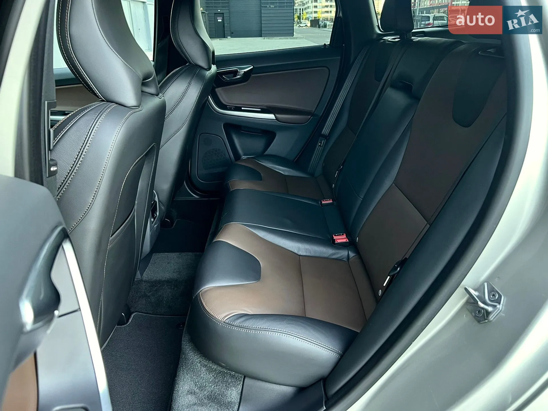 2017 Volvo XC60 - мініатюра 56