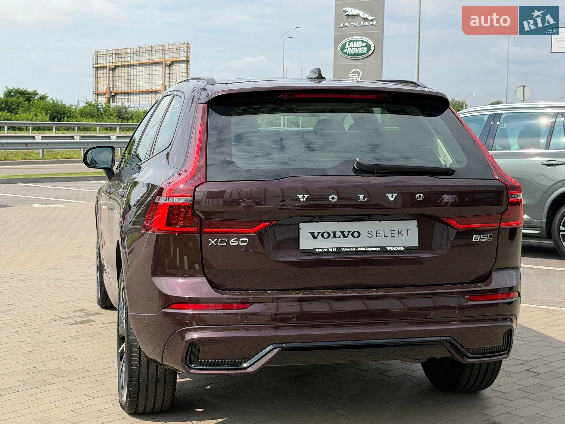 2025 Volvo XC60 - мініатюра 6