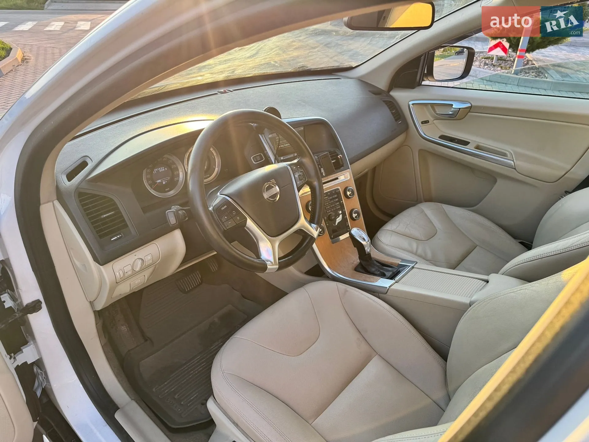2012 Volvo XC60 - мініатюра 10
