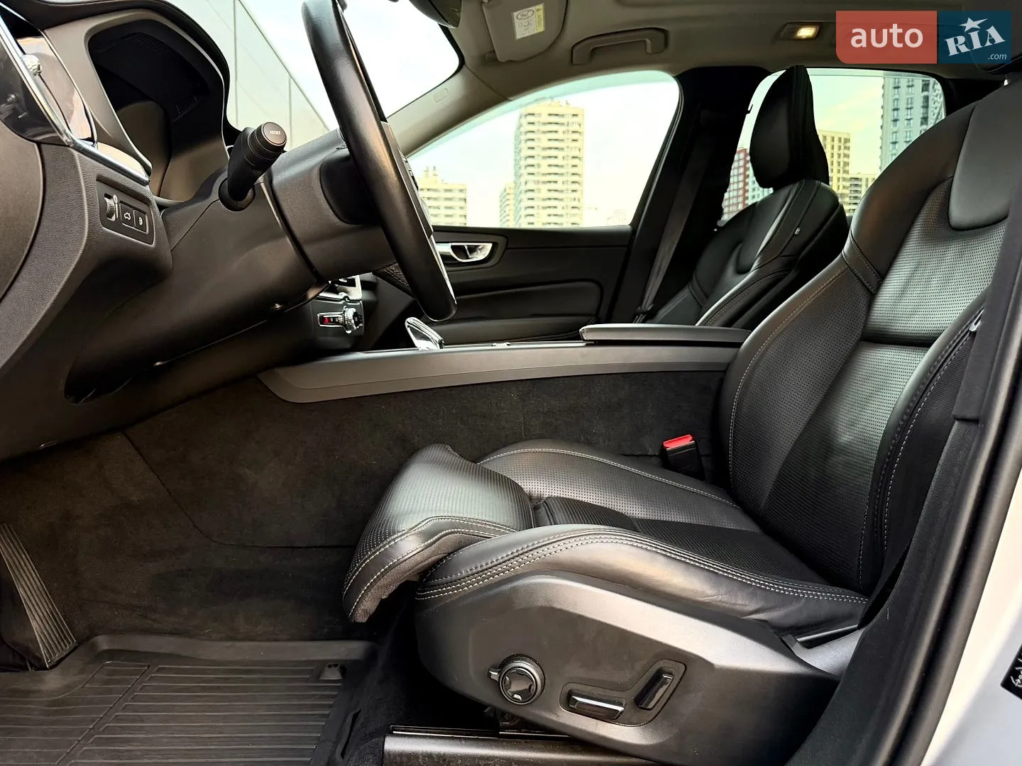 2021 Volvo XC60 - мініатюра 41