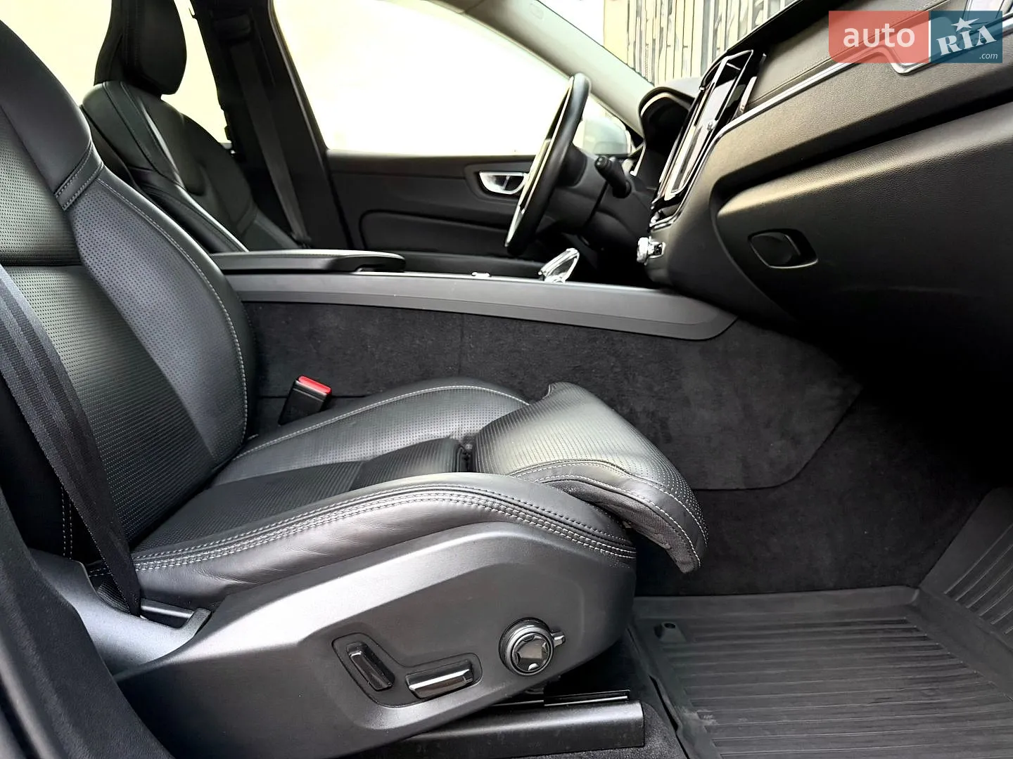2021 Volvo XC60 - мініатюра 60