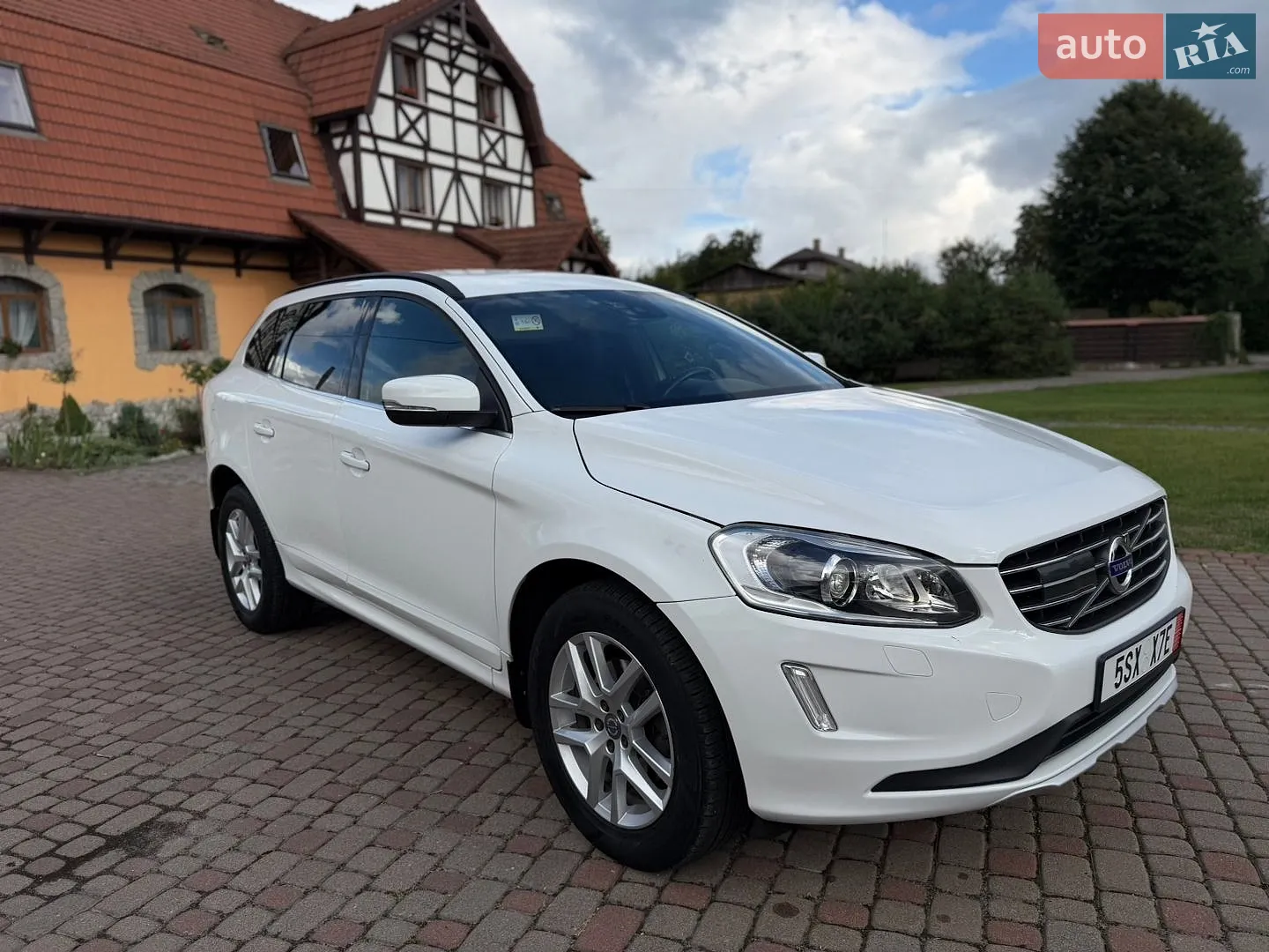 2017 Volvo XC60 - мініатюра 10