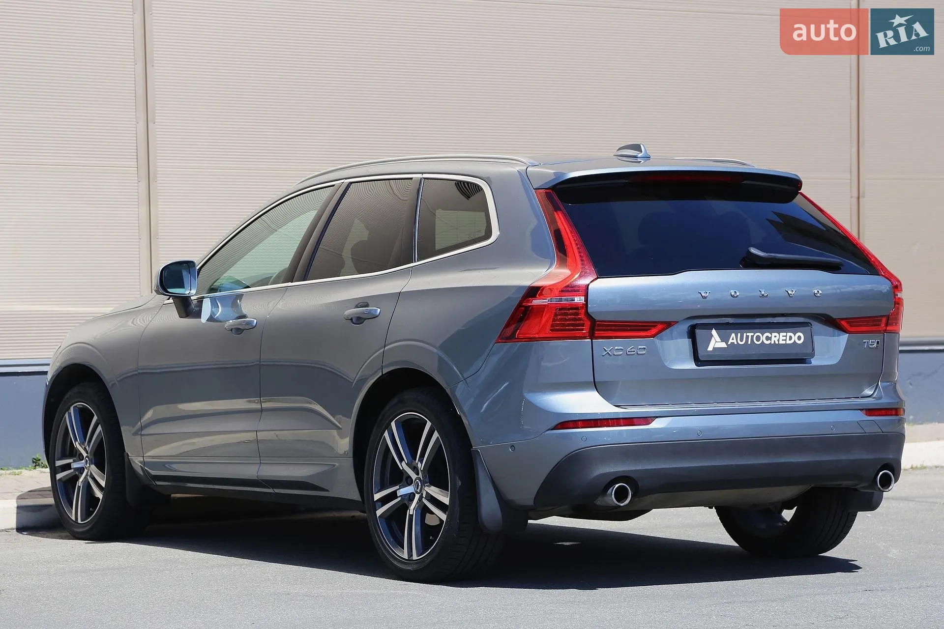 2018 Volvo XC60 - мініатюра 5