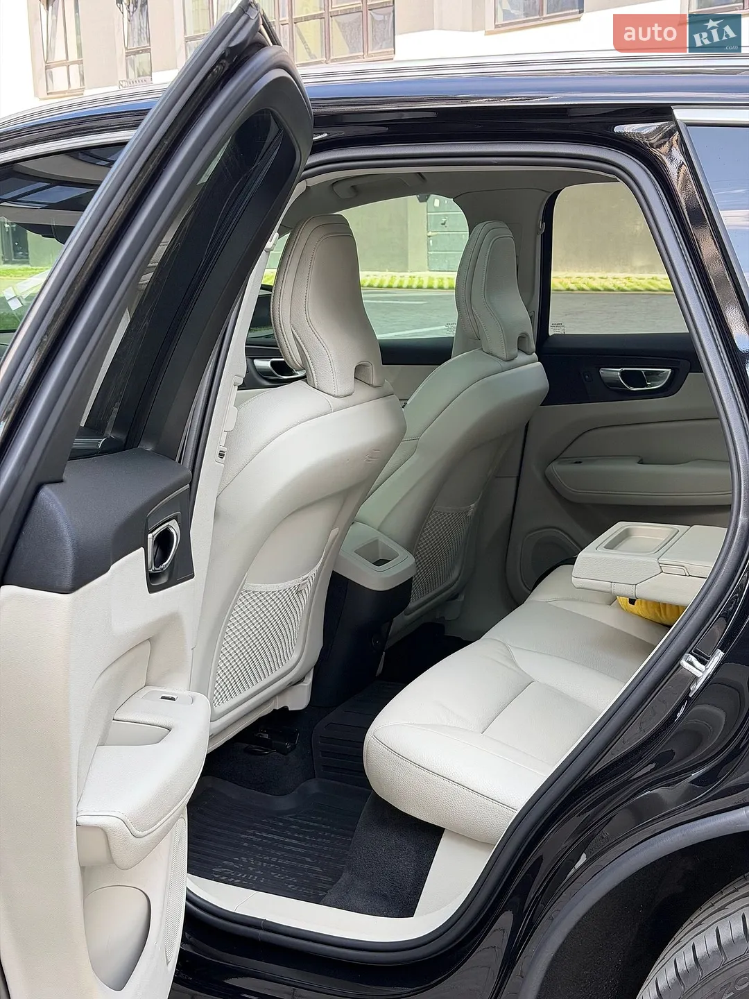 2021 Volvo XC60 - мініатюра 21