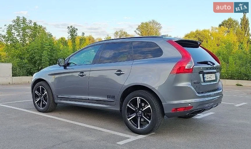 2016 Volvo XC60 - фото 1