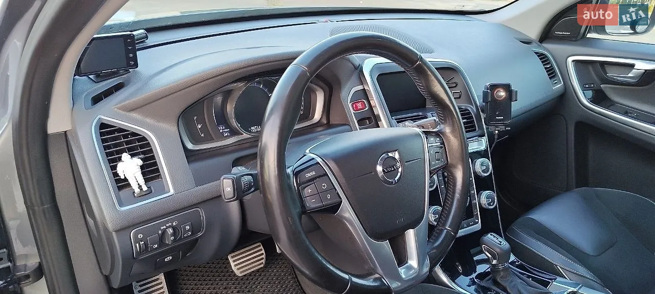 2016 Volvo XC60 - мініатюра 11