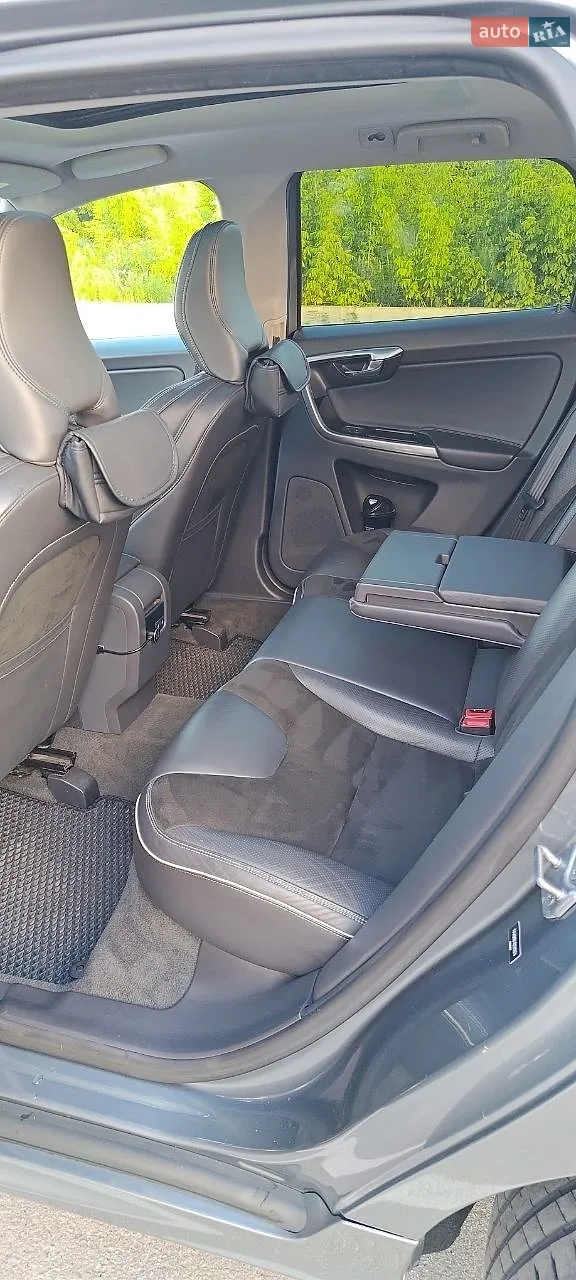 2016 Volvo XC60 - мініатюра 18