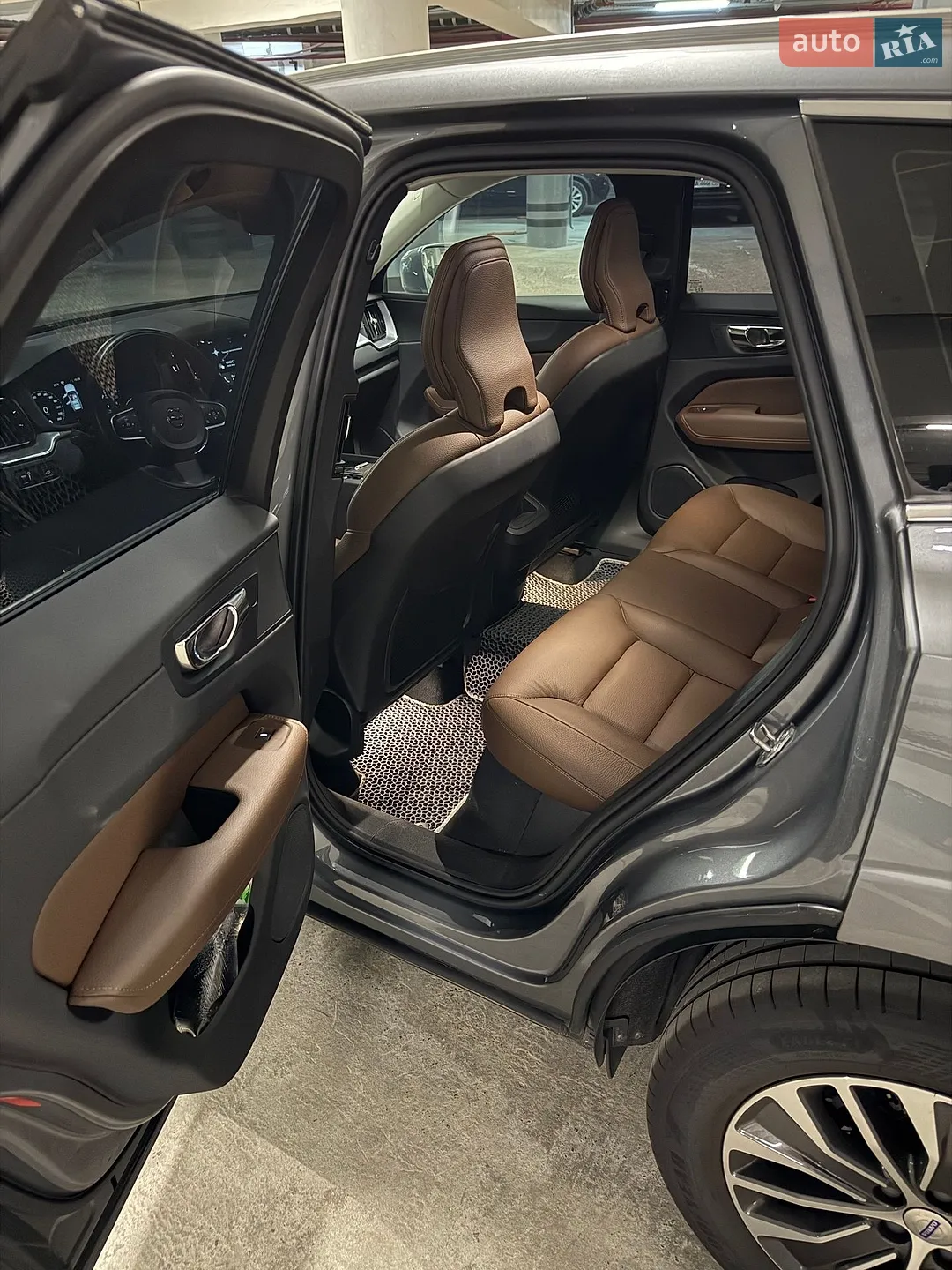 2019 Volvo XC60 - мініатюра 16