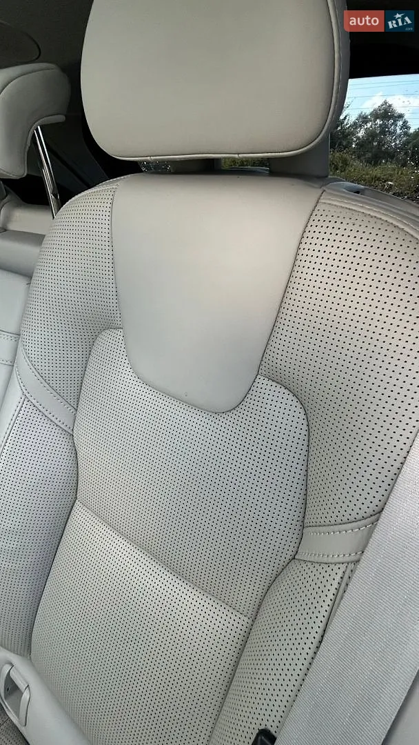 2017 Volvo XC60 - мініатюра 22