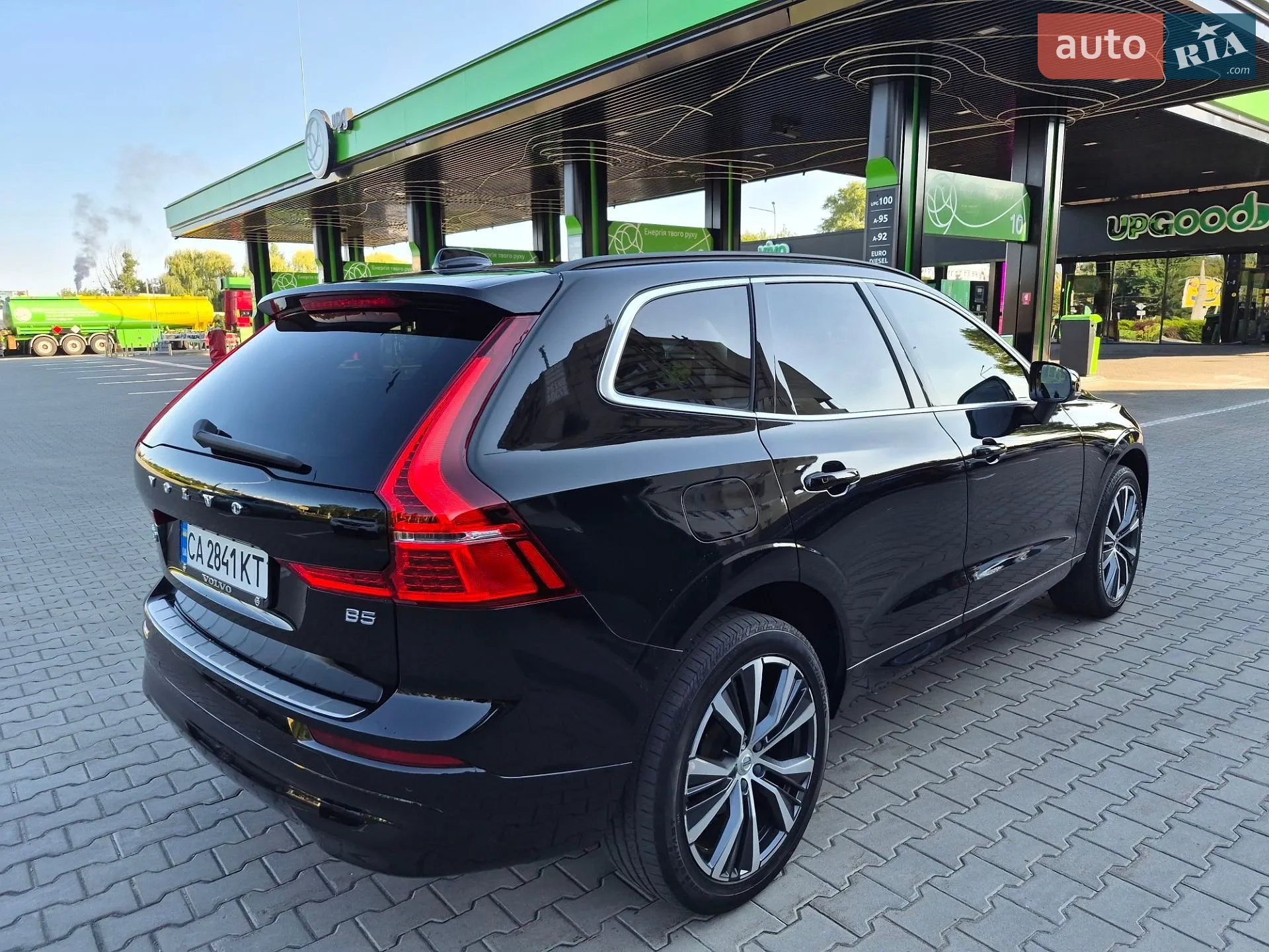 2021 Volvo XC60 - мініатюра 9