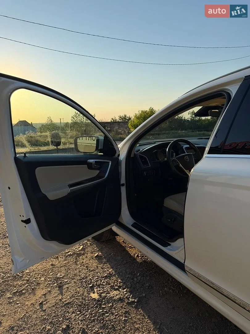 2016 Volvo XC60 - мініатюра 10
