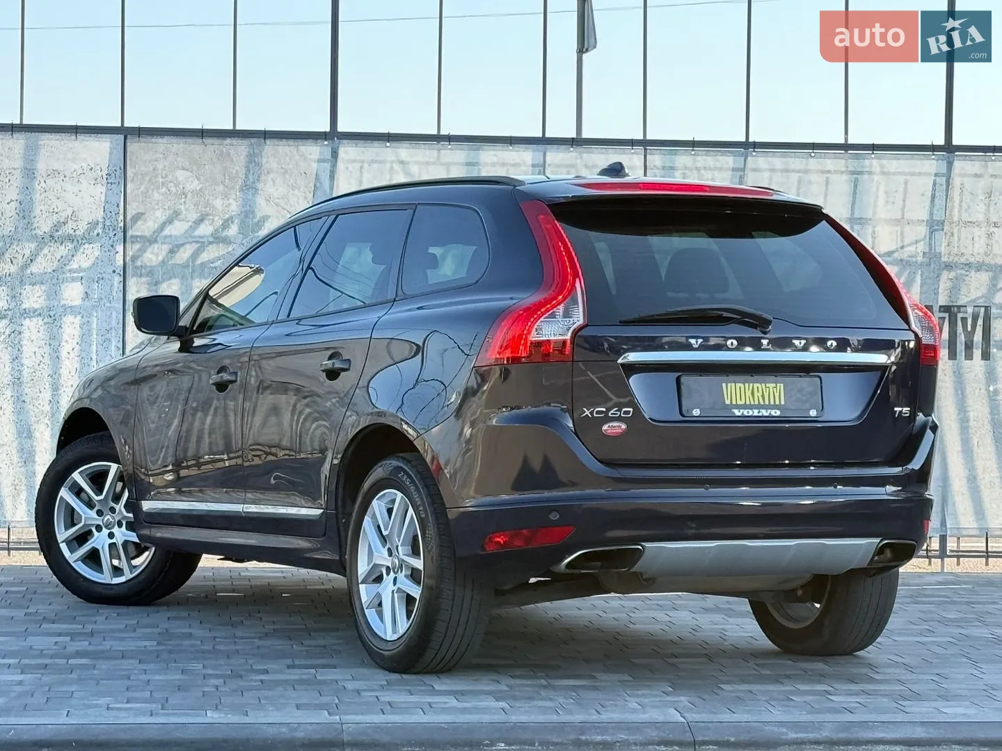 2016 Volvo XC60 - мініатюра 15