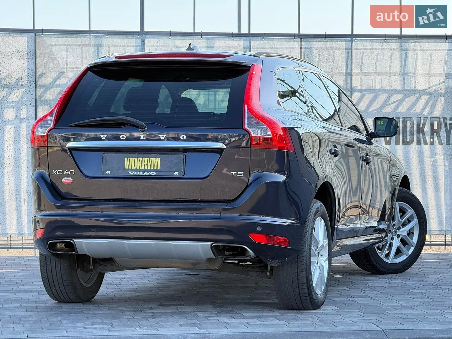 2016 Volvo XC60 - мініатюра 18