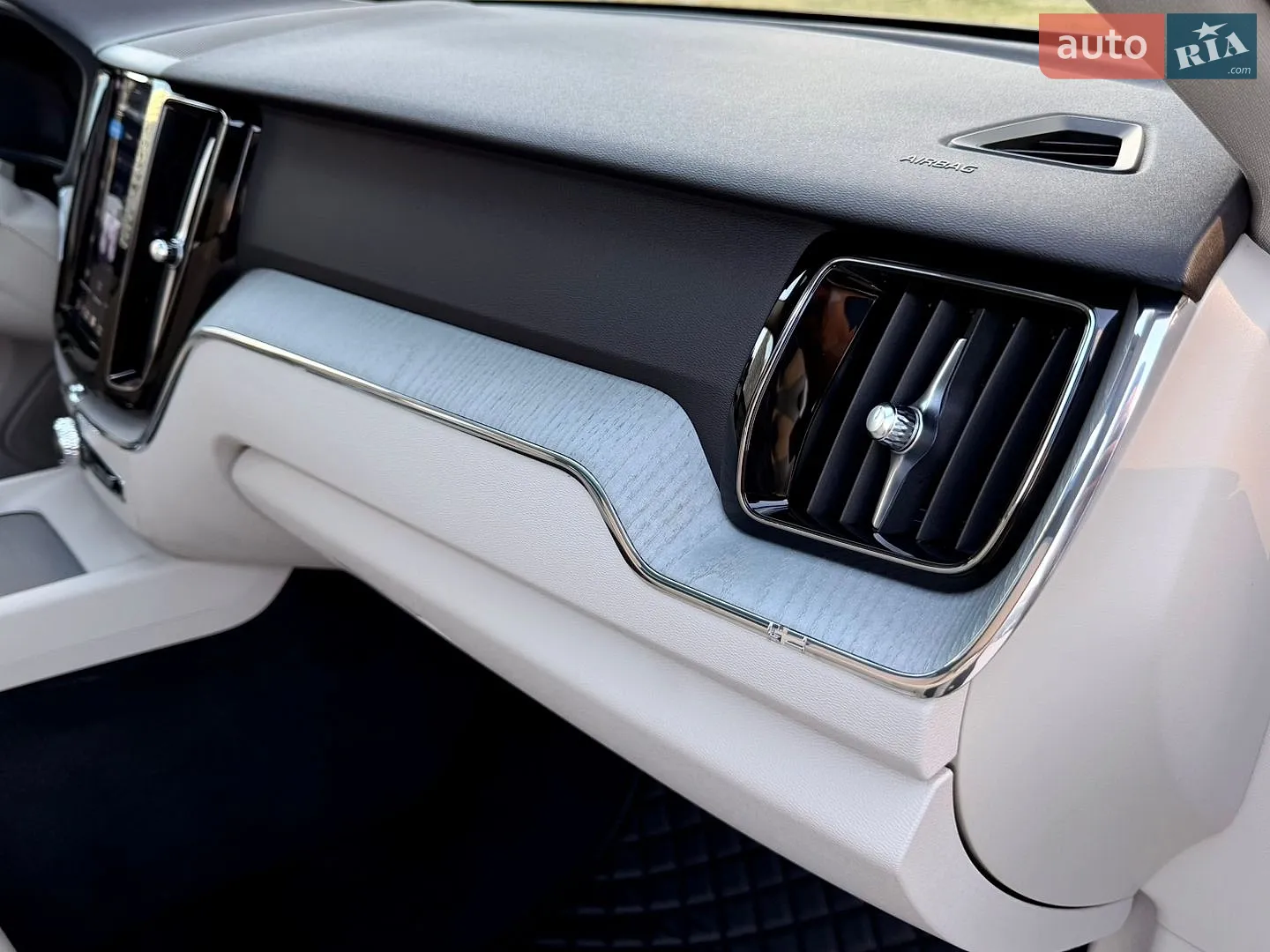 2024 Volvo XC60 - мініатюра 55