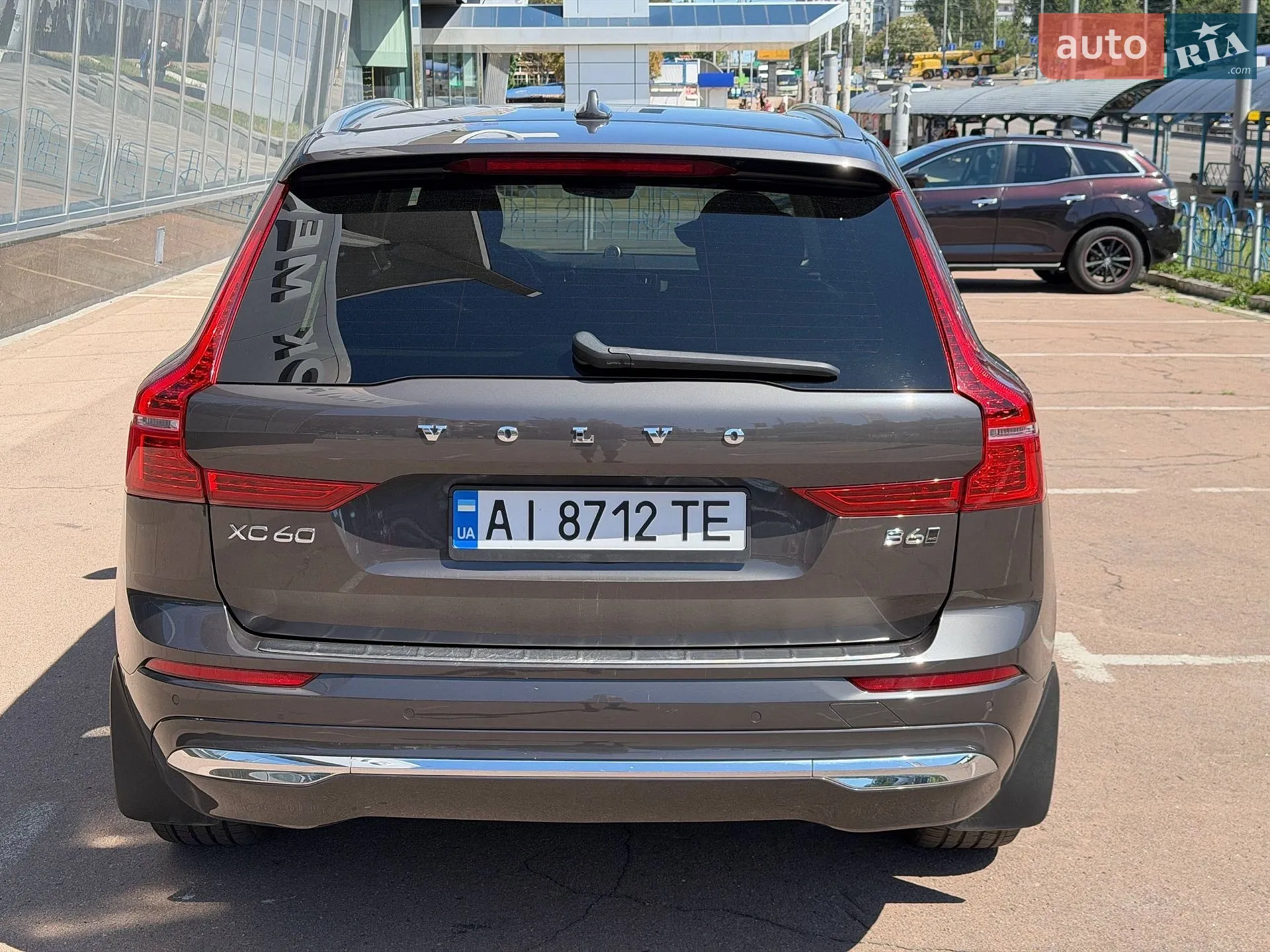 2021 Volvo XC60 - мініатюра 6