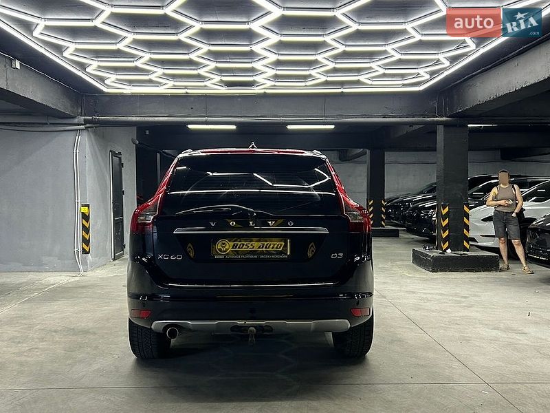 Внедорожник / Кроссовер Volvo XC60 2014 в Черновцах