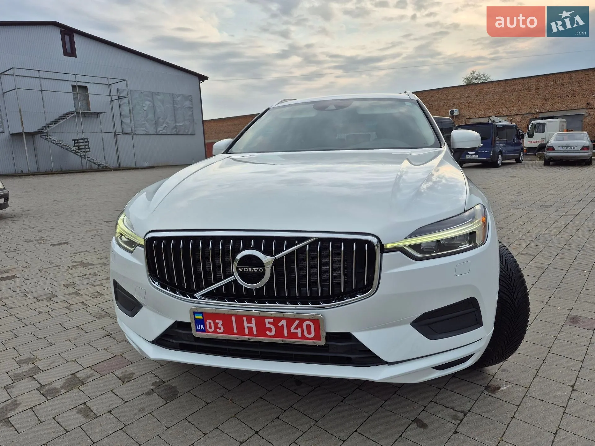 2018 Volvo XC60 - фото 1