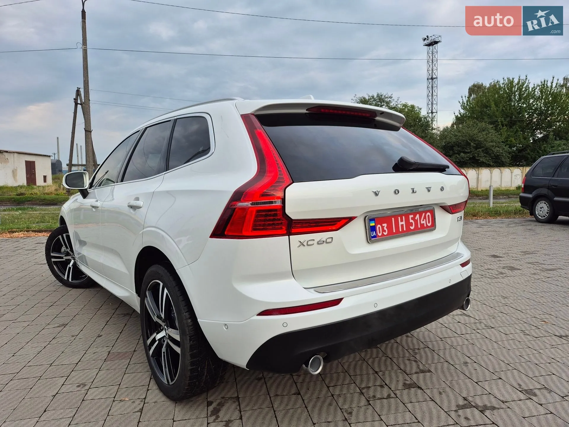 2018 Volvo XC60 - мініатюра 17