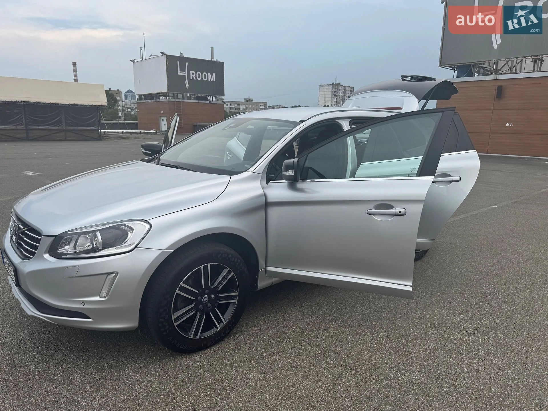 2017 Volvo XC60 - мініатюра 6