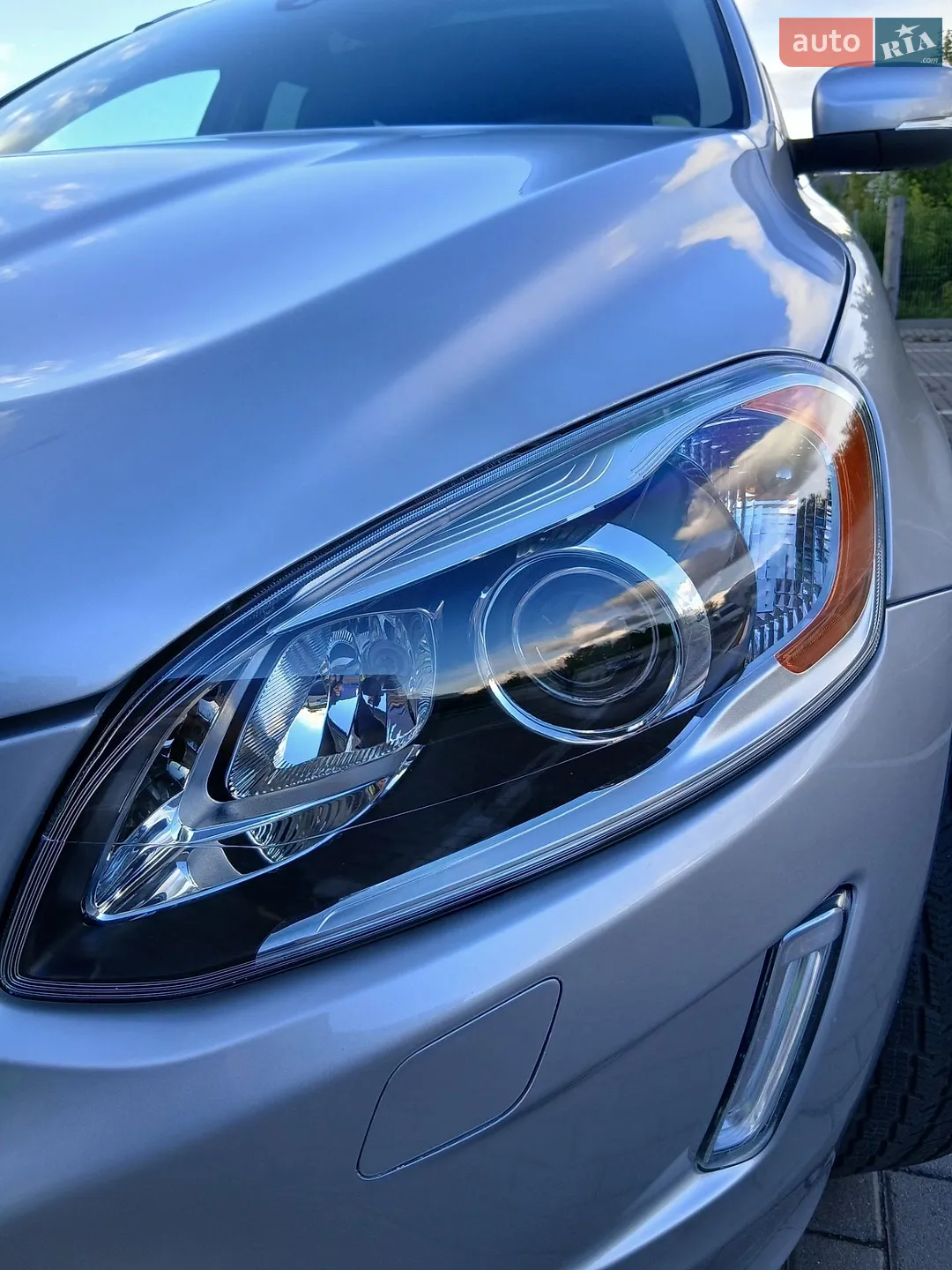2017 Volvo XC60 - мініатюра 2