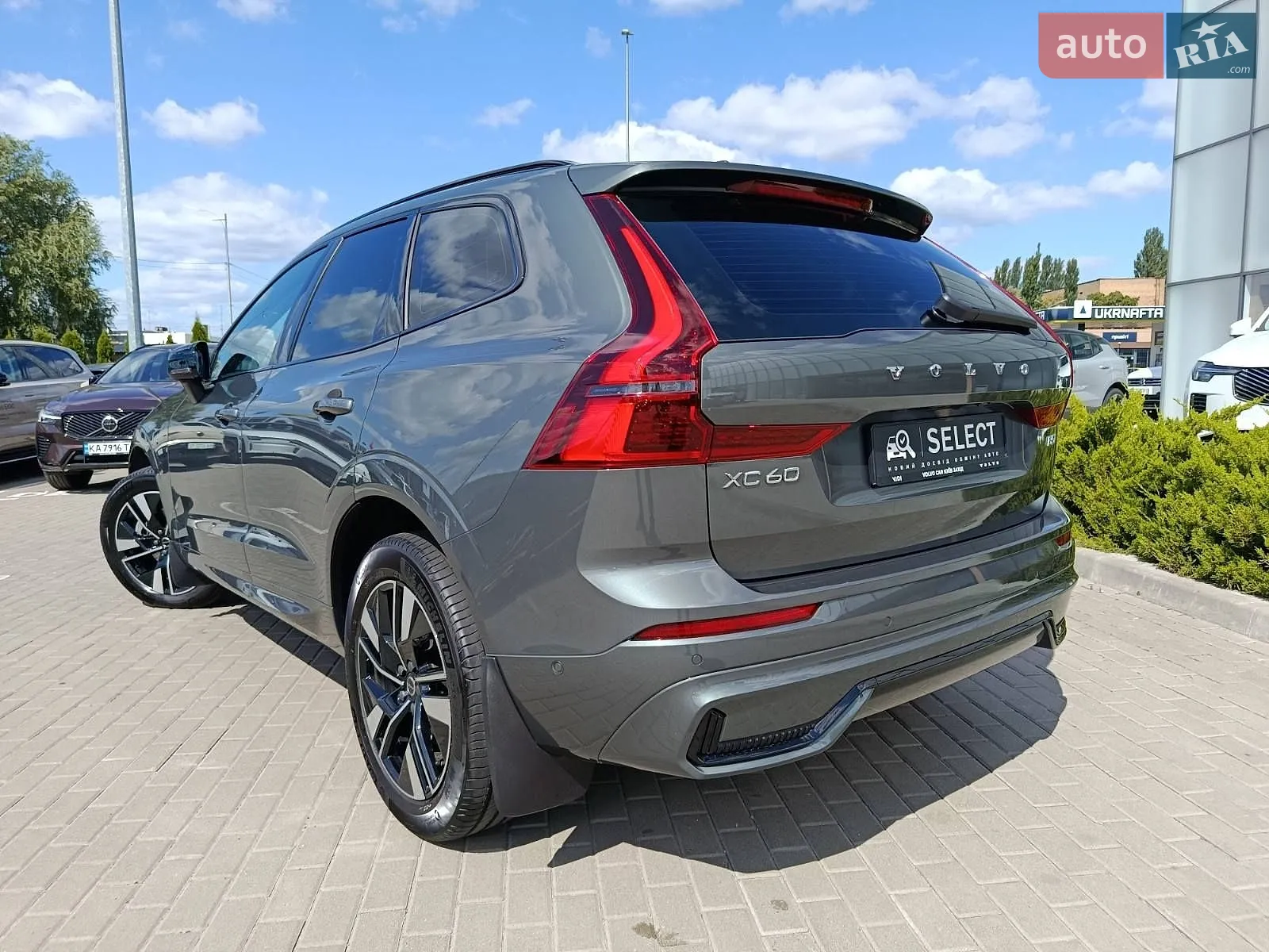 2025 Volvo XC60 - мініатюра 6