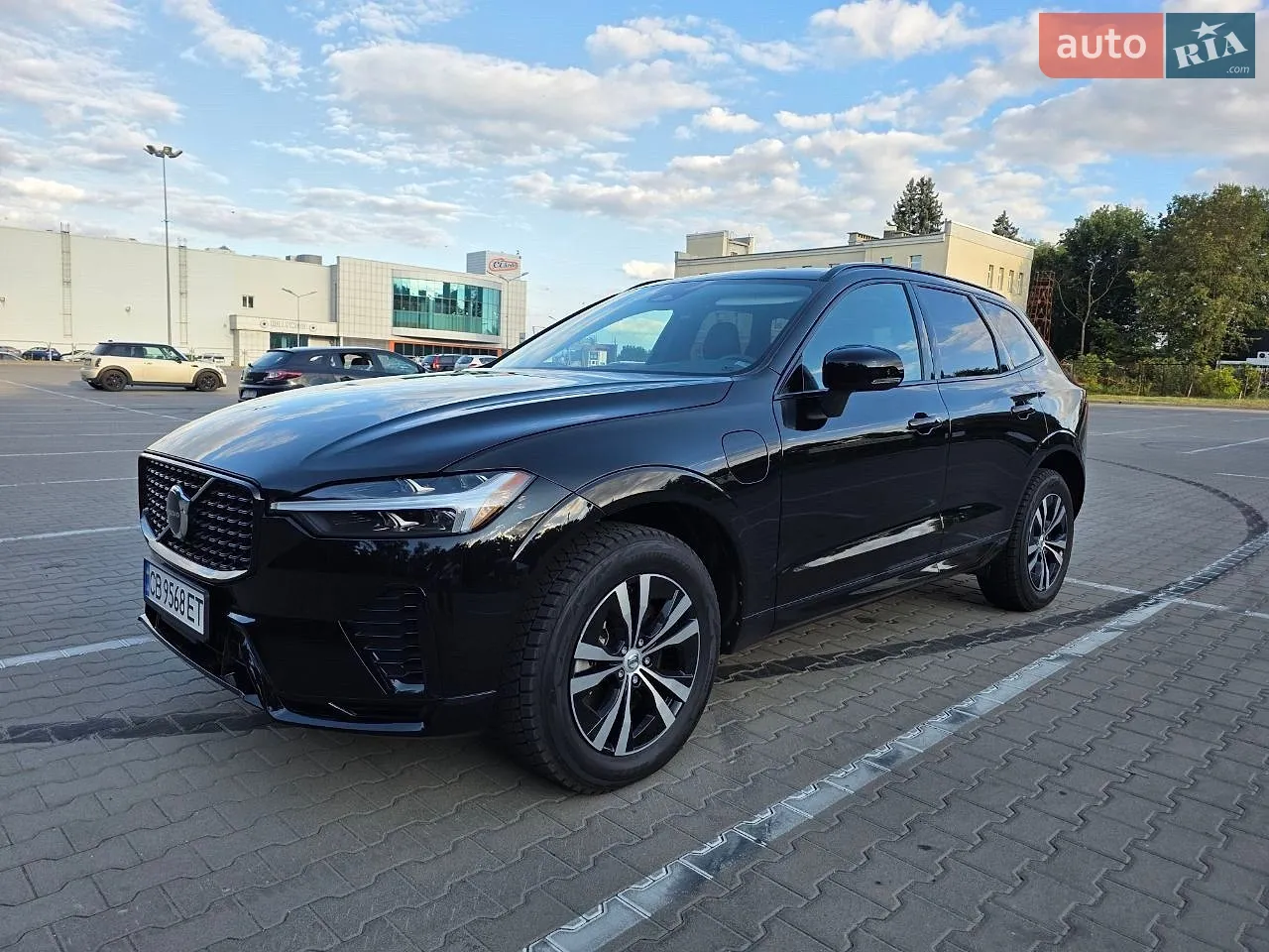 2024 Volvo XC60 - фото 1