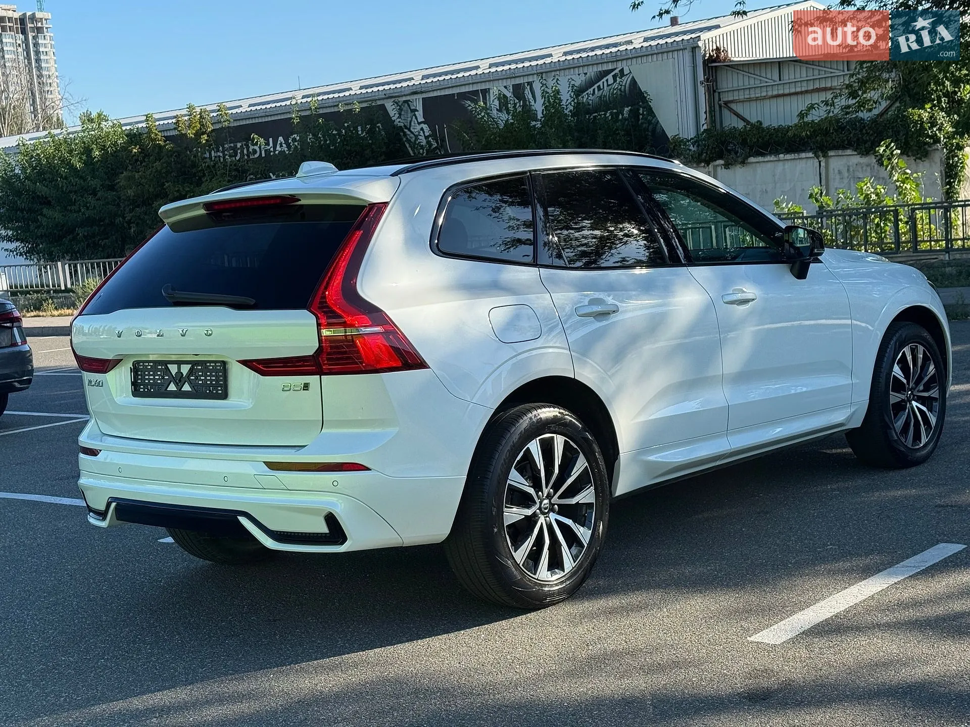 2023 Volvo XC60 - мініатюра 9
