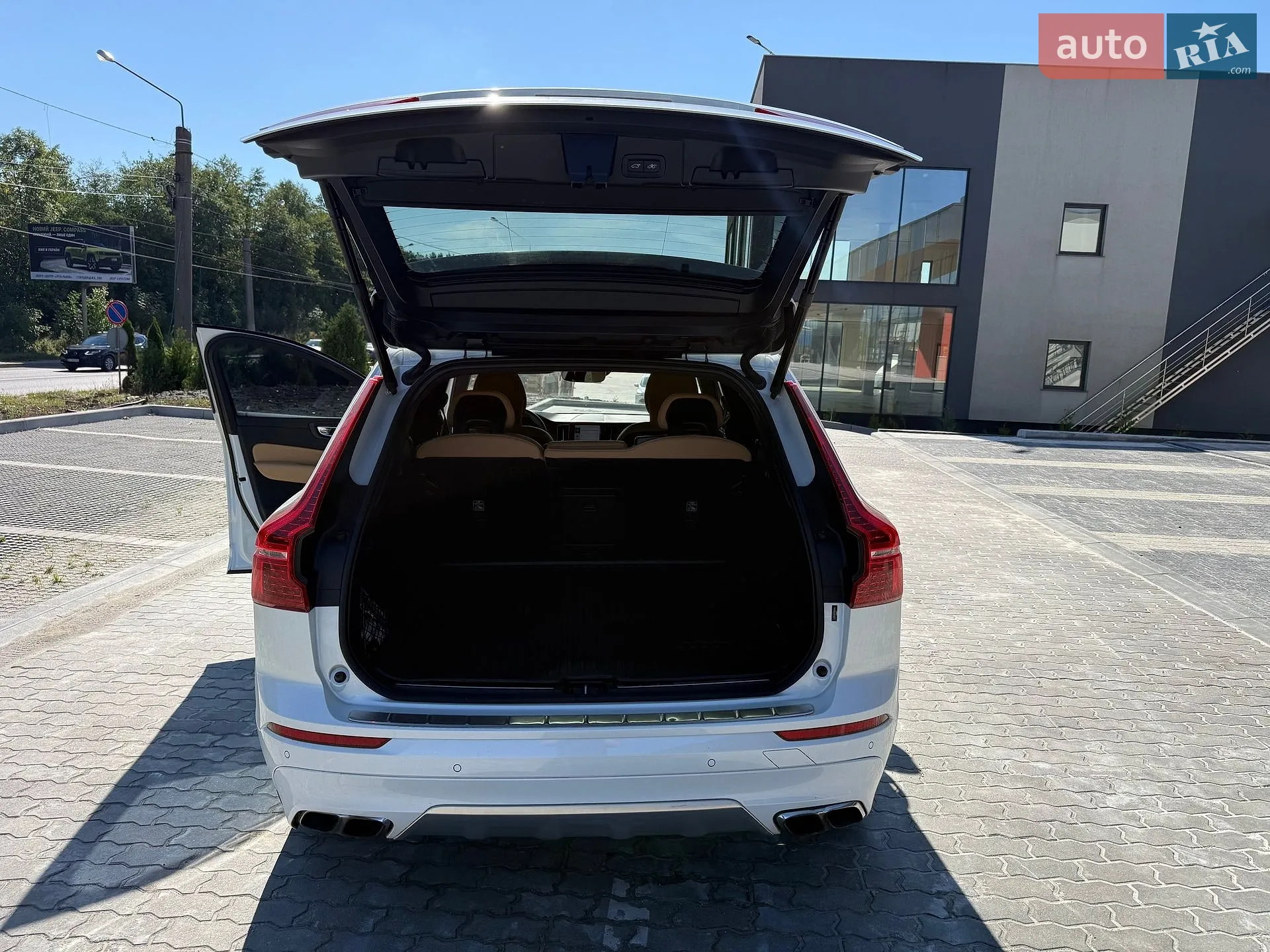 2019 Volvo XC60 - мініатюра 13
