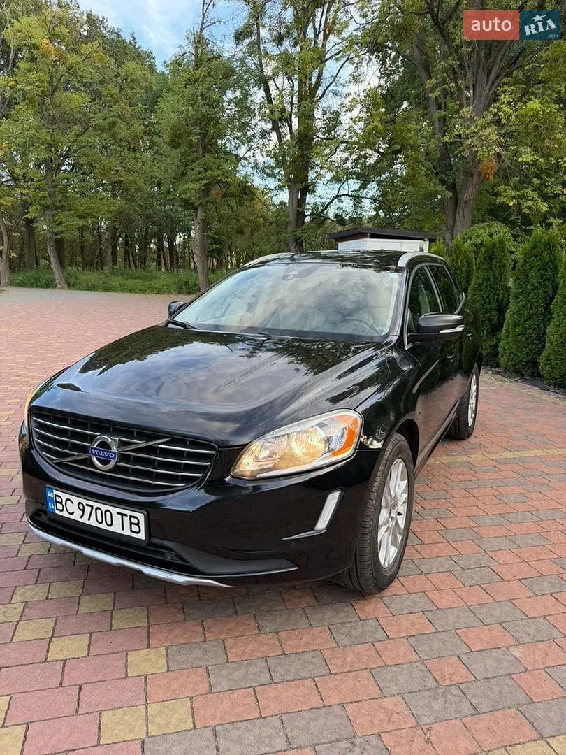 2015 Volvo XC60 - фото 1
