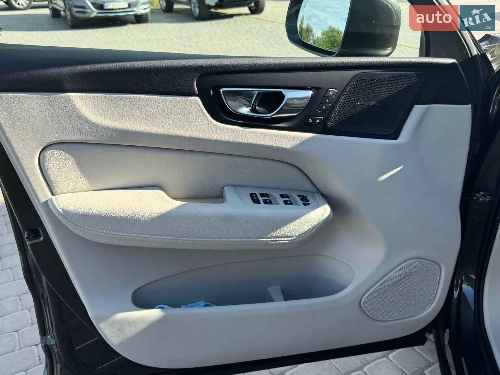 2021 Volvo XC60 - мініатюра 24