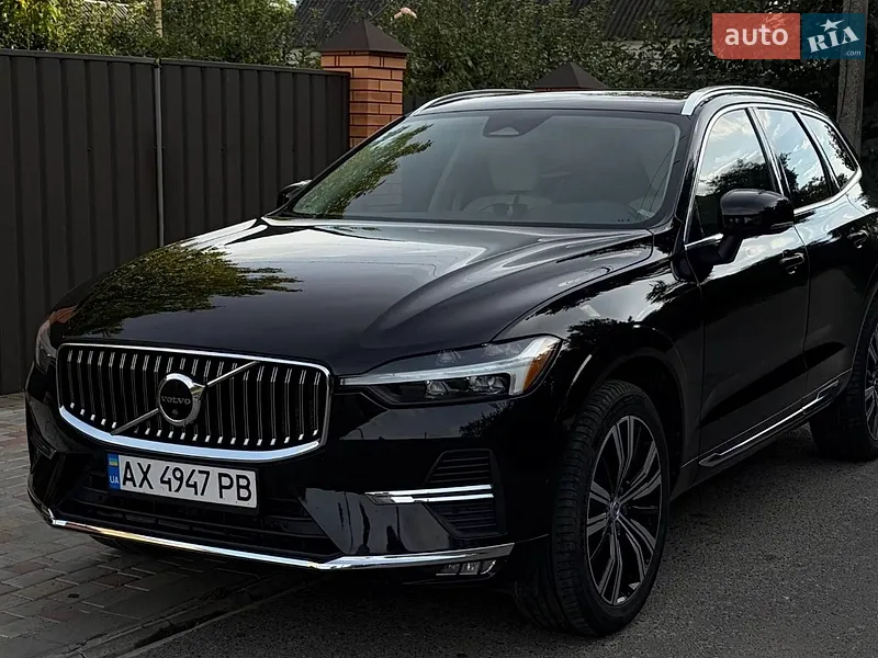 Volvo XC60 2022