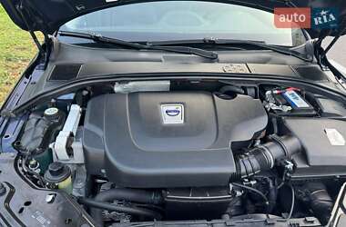 Универсал Volvo XC70 Cross Country 2012 в 