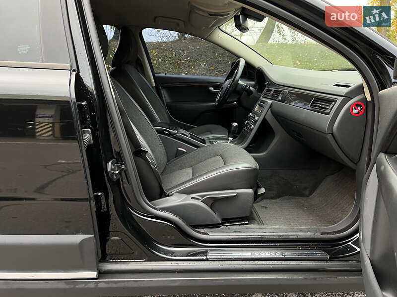 Универсал Volvo XC70 Cross Country 2008 в Киеве фото 47 Универсал Volvo XC70 Cross Country 2008 в Киеве