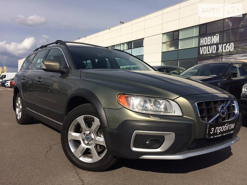 Универсал Volvo XC70 2011 в Киеве