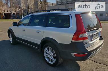 Универсал Volvo XC70 2015 в Киеве