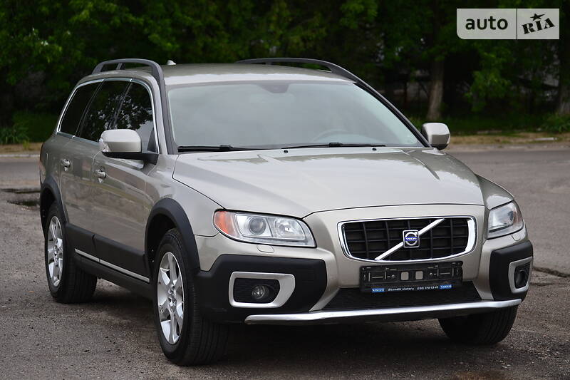 Позашляховик / Кросовер Volvo XC70 2008 в Луцьку
