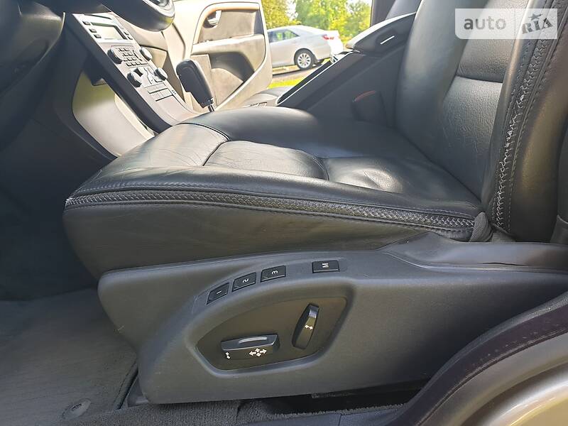 Позашляховик / Кросовер Volvo XC70 2008 в Луцьку