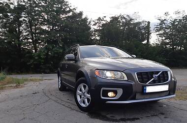 Внедорожник / Кроссовер Volvo XC70 2008 в Запорожье